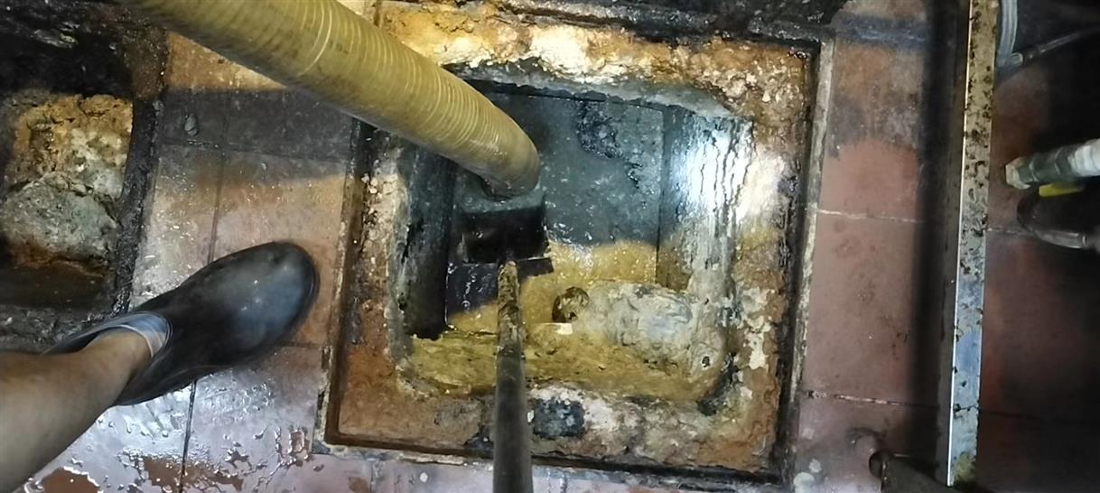 甘州污水池清理一般都有毒气，怎么预防中毒呢？